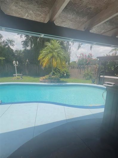 Image No.44-3 Bed Property for sale