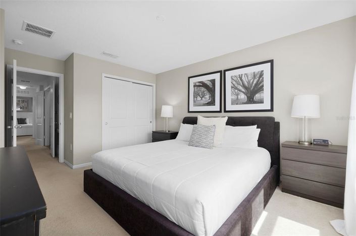 Image No.22-4 Bed Townhouse for sale