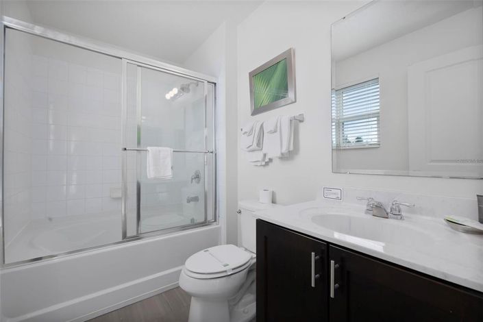 Image No.24-4 Bed Townhouse for sale