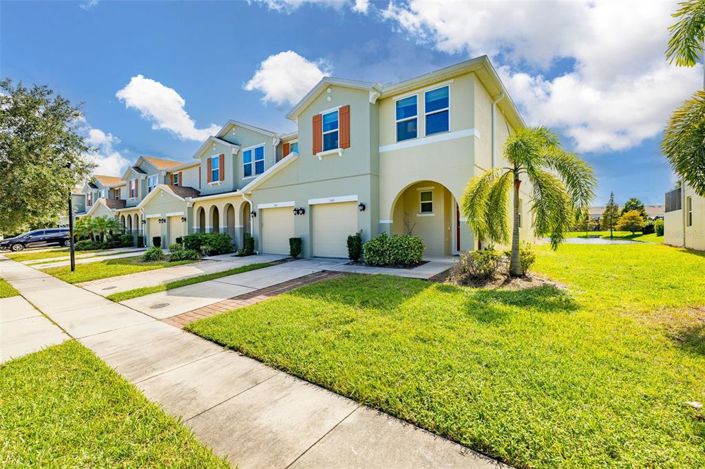 Image No.3-4 Bed Townhouse for sale