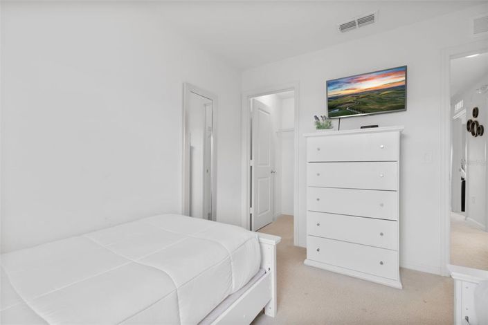 Image No.30-4 Bed Townhouse for sale