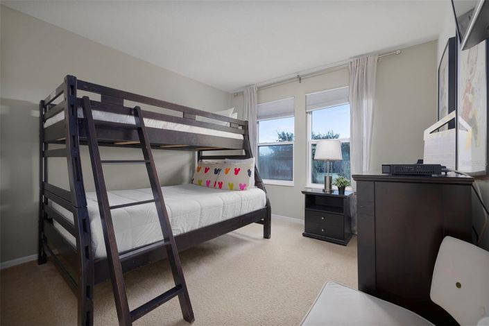 Image No.33-4 Bed Townhouse for sale