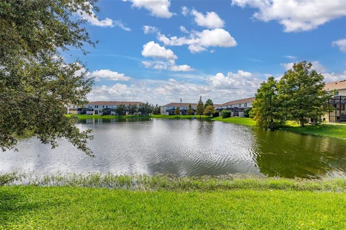 Image No.46-4 Bed Townhouse for sale