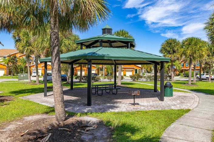 Image No.64-4 Bed Townhouse for sale