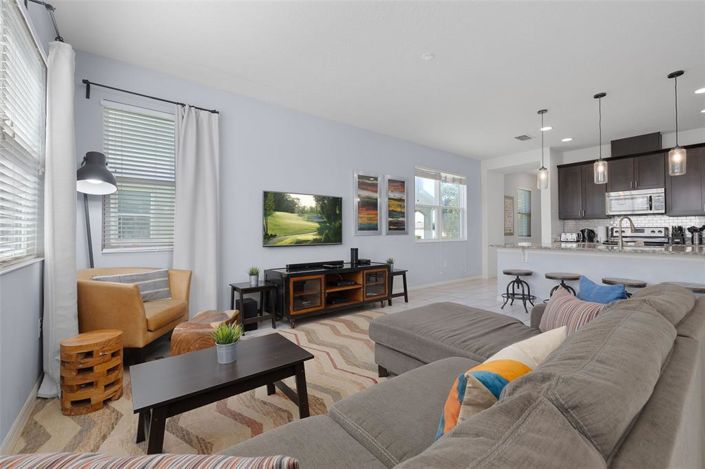 Image No.8-4 Bed Townhouse for sale