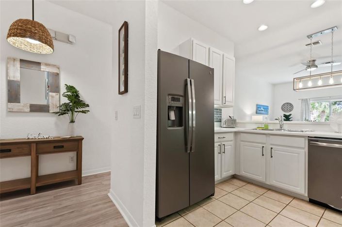 Image No.10-3 Bed Property for sale