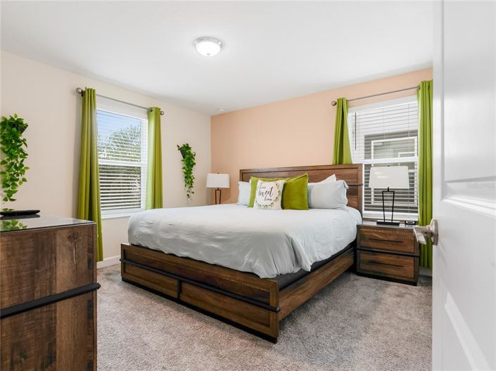 Image No.35-8 Bed Property for sale