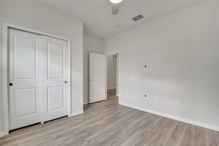 Image No.13-8 Bed Property for sale