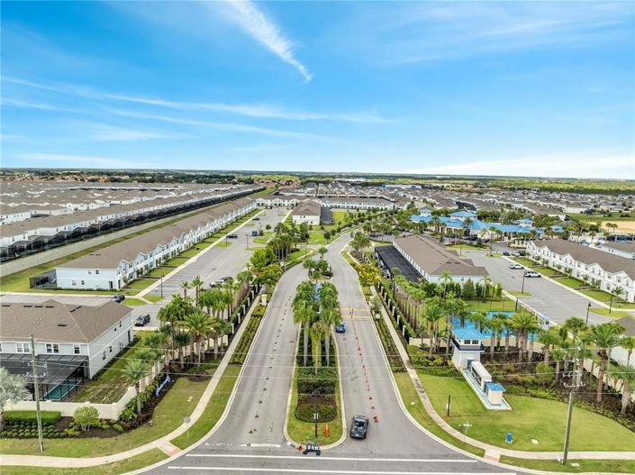 Image No.85-8 Bed Property for sale