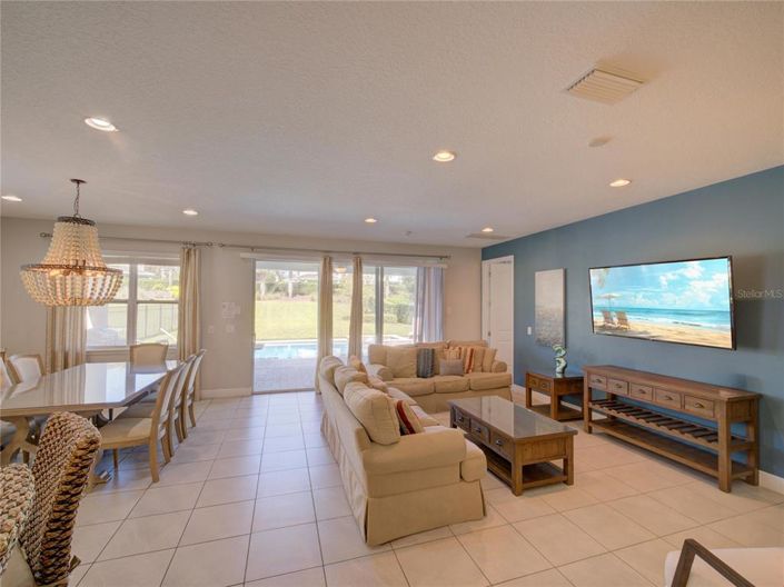 Image No.14-Propriété de 8 chambres à vendre à Kissimmee