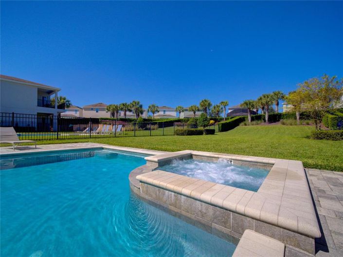 Image No.3-Propriété de 8 chambres à vendre à Kissimmee