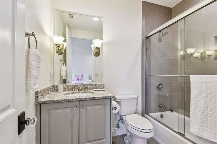 Image No.44-5 Bed Property for sale