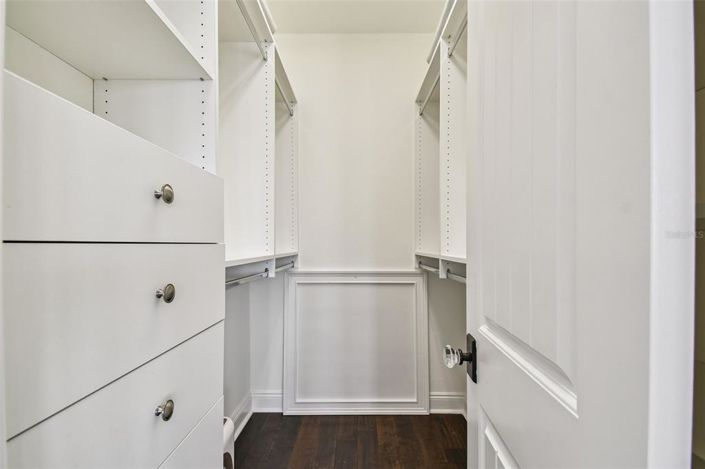 Image No.47-5 Bed Property for sale