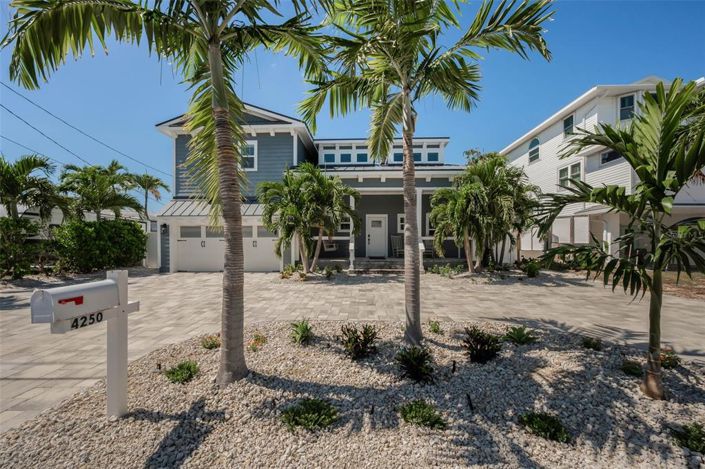 Image No.3-4 Bed Property for sale