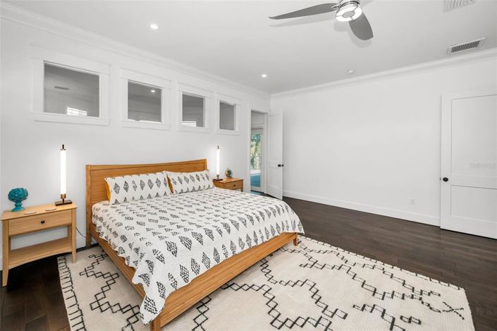 Image No.31-4 Bed Property for sale