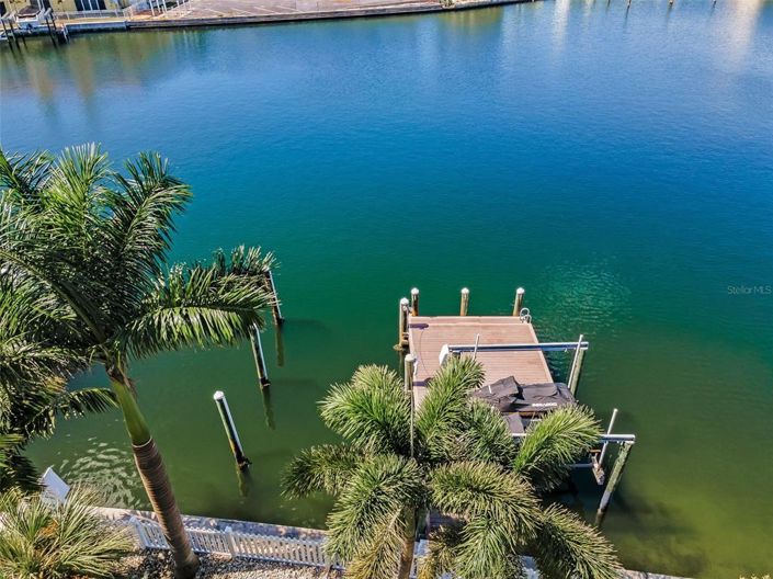 Image No.61-4 Bed Property for sale