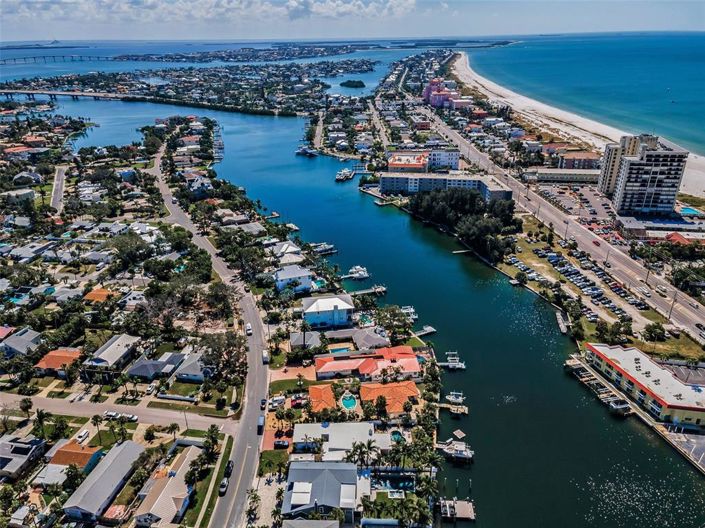 Image No.71-4 Bed Property for sale