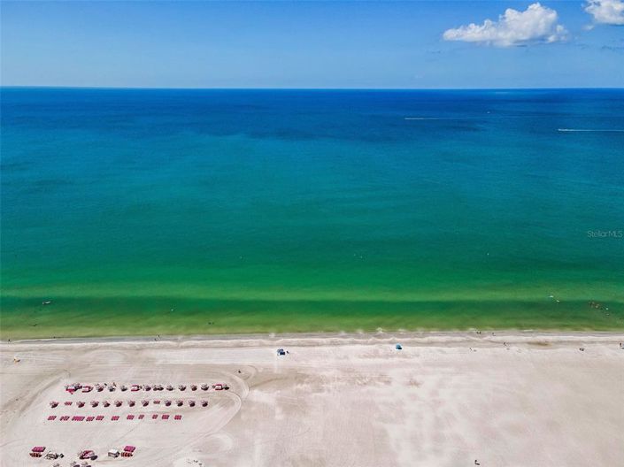 Image No.72-4 Bed Property for sale