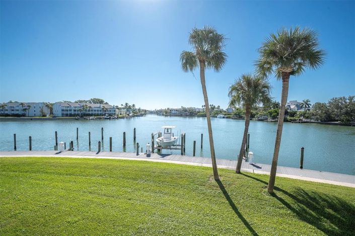 Image No.10-3 Bed Townhouse for sale