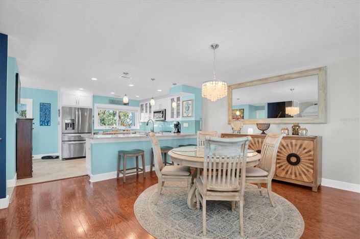 Image No.13-3 Bed Townhouse for sale