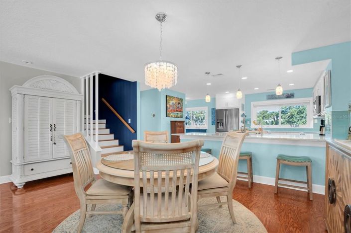 Image No.14-3 Bed Townhouse for sale