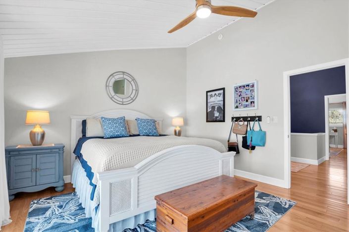 Image No.25-3 Bed Townhouse for sale