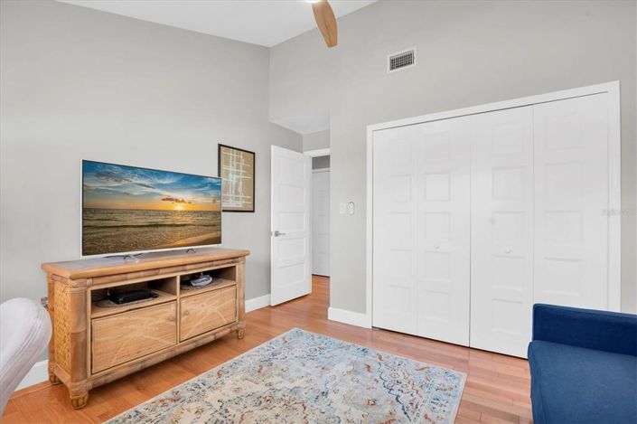 Image No.34-3 Bed Townhouse for sale