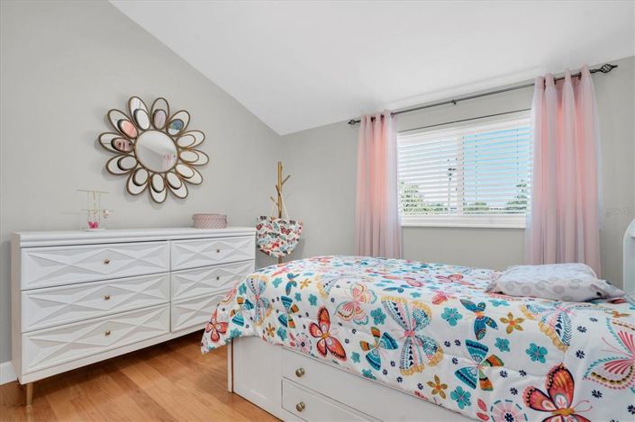 Image No.36-3 Bed Townhouse for sale