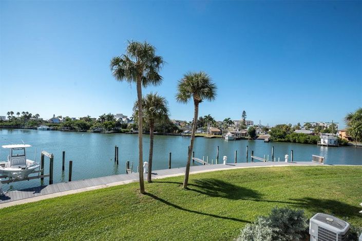 Image No.42-3 Bed Townhouse for sale