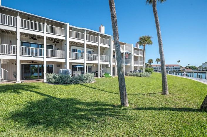 Image No.46-3 Bed Townhouse for sale