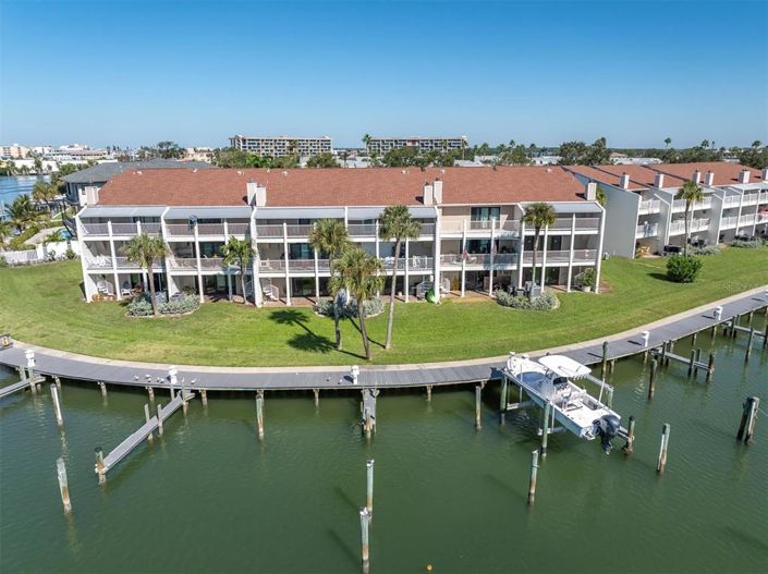 Image No.53-3 Bed Townhouse for sale