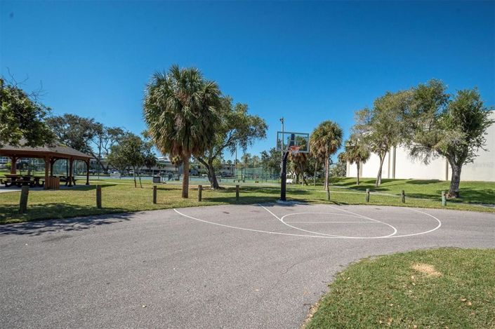 Image No.61-3 Bed Townhouse for sale