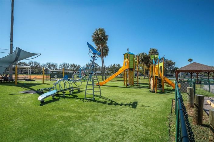 Image No.62-3 Bed Townhouse for sale