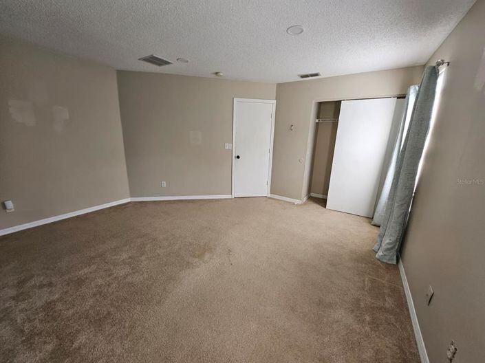 Image No.29-5 Bed Property for sale