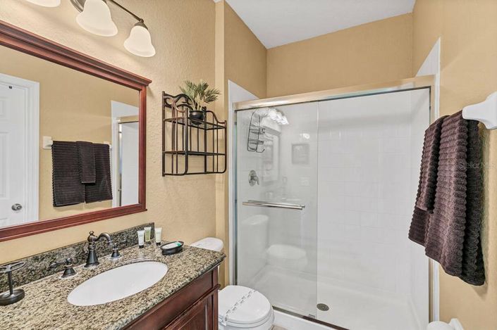 Image No.15-3 Bed Townhouse for sale