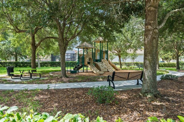 Image No.35-3 Bed Townhouse for sale