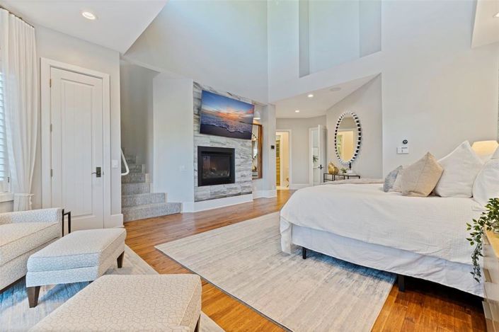 Image No.21-6 Bed Property for sale