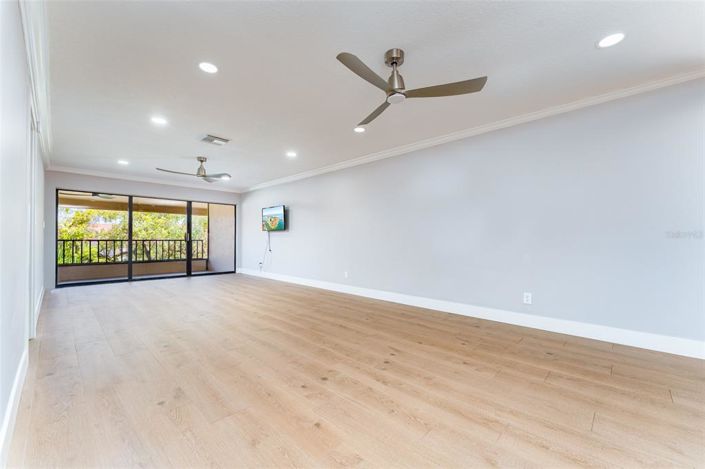 Image No.16-2 Bed Property for sale