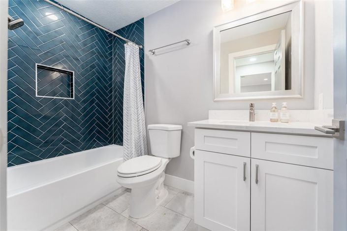 Image No.24-2 Bed Property for sale