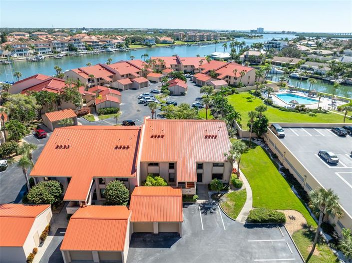 Image No.4-2 Bed Property for sale