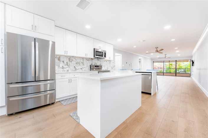 Image No.5-2 Bed Property for sale