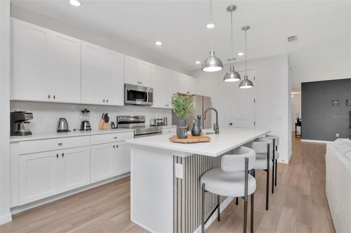 Image No.22-4 Bed Property for sale