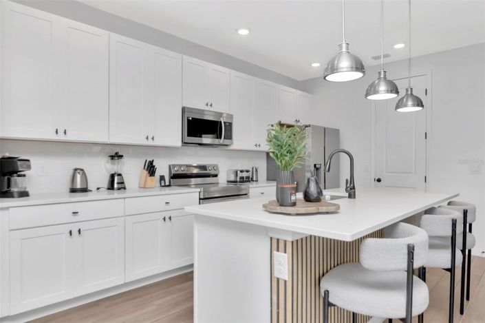 Image No.23-4 Bed Property for sale