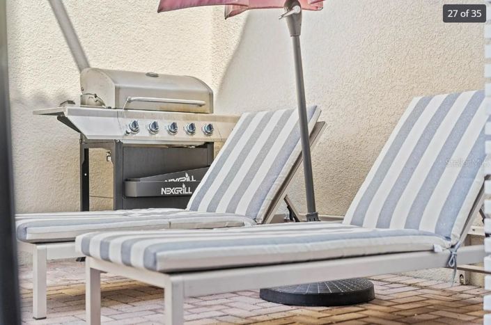 Image No.23-5 Bed Townhouse for sale