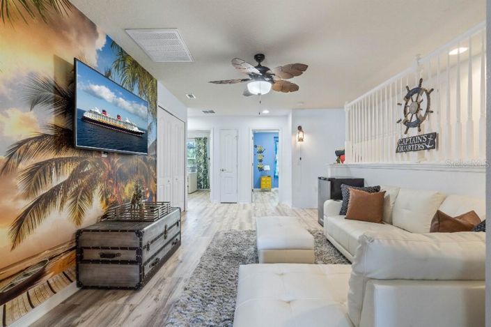 Image No.3-5 Bed Townhouse for sale