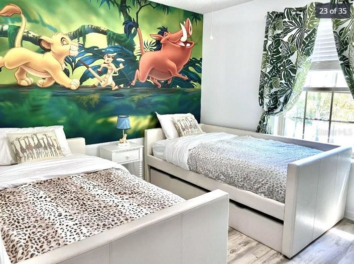 Image No.34-5 Bed Townhouse for sale