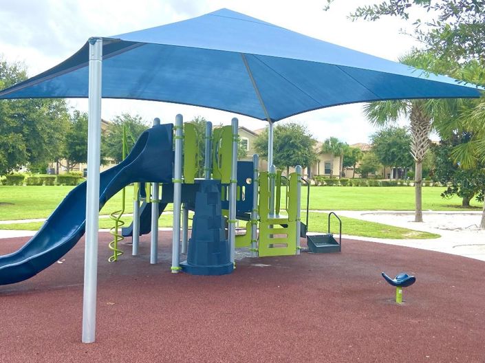 Image No.45-5 Bed Townhouse for sale