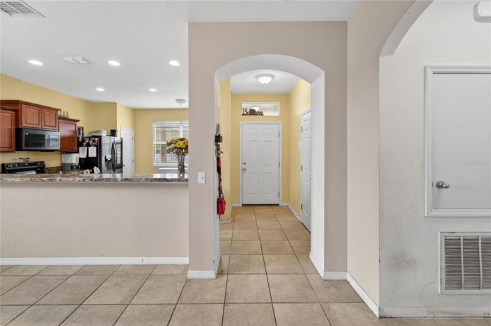 Image No.16-5 Bed Property for sale