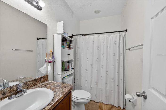 Image No.39-5 Bed Property for sale