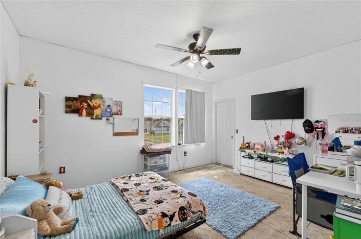 Image No.40-5 Bed Property for sale